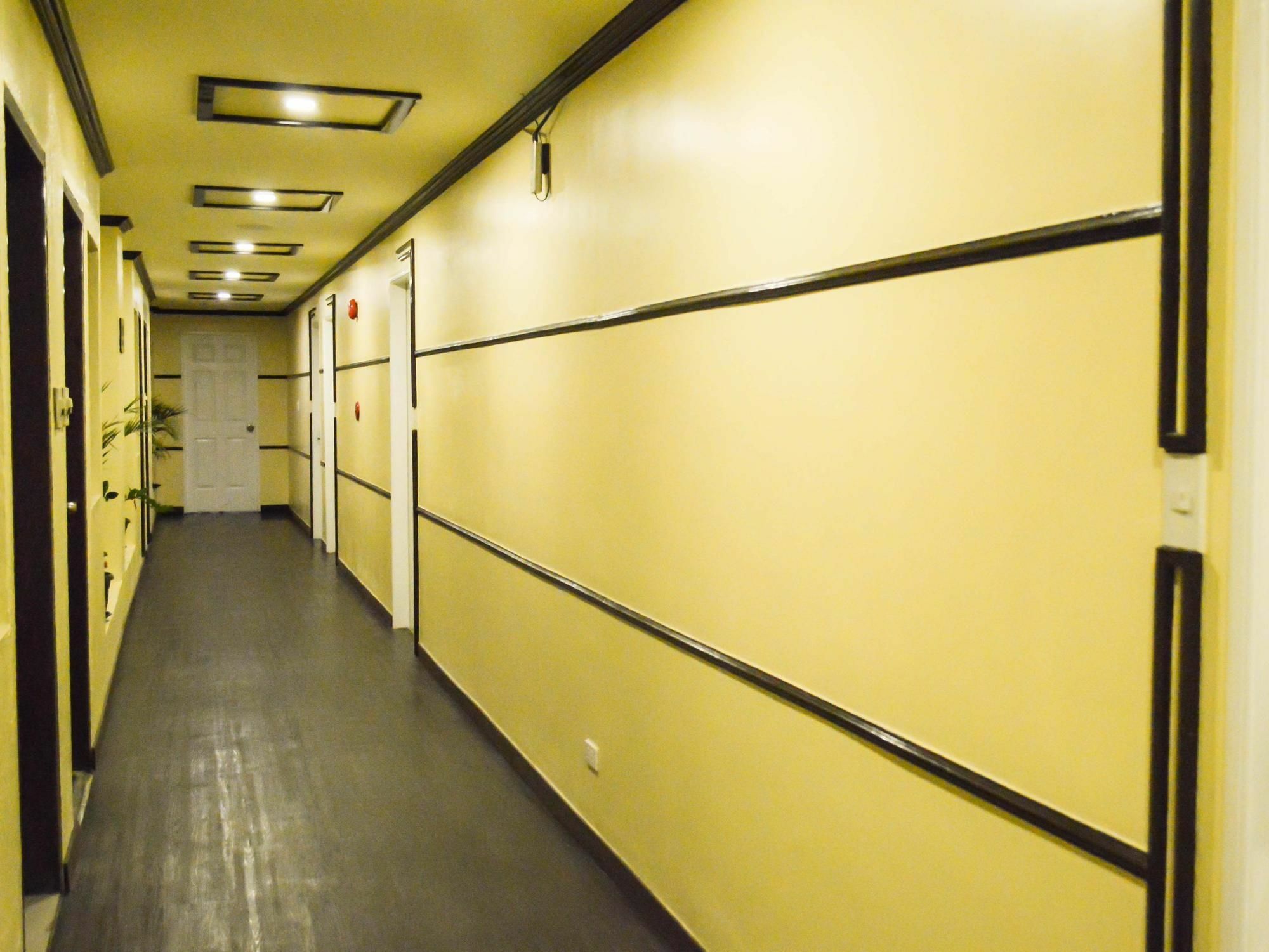 Hotel Sogo Pasay Wood Street Экстерьер фото